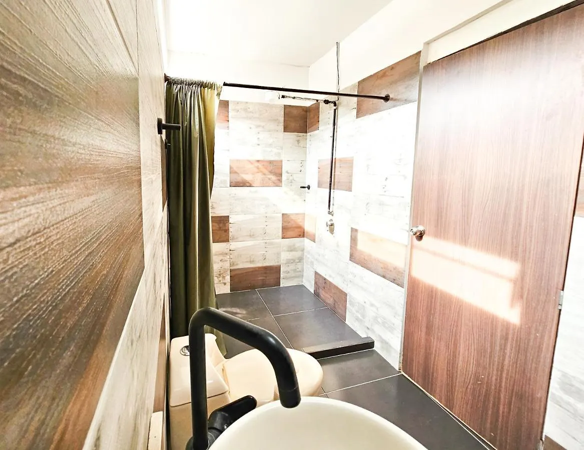 Guest house La Mercedes Lite Hostal By Mh Hotel Cali